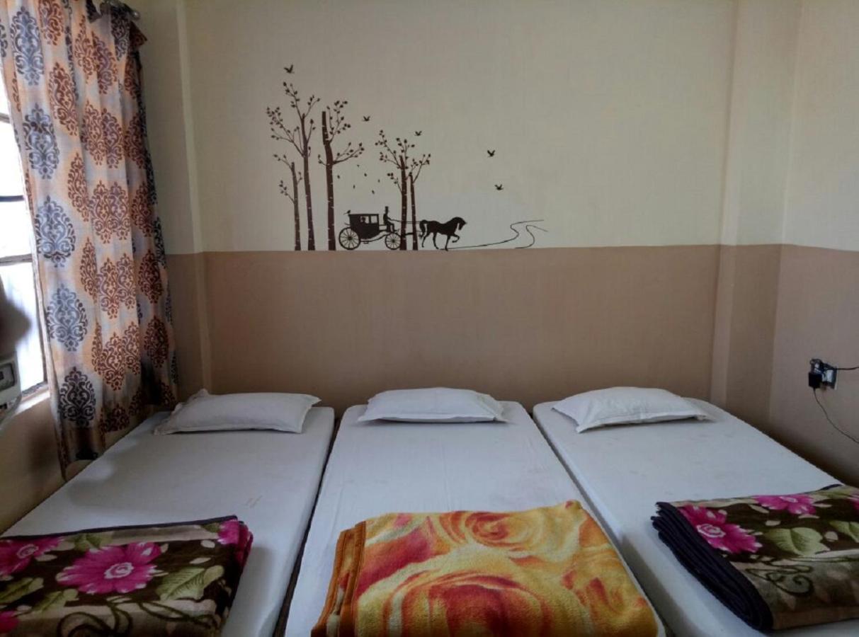 Swastik Guest House 바라나시 외부 사진